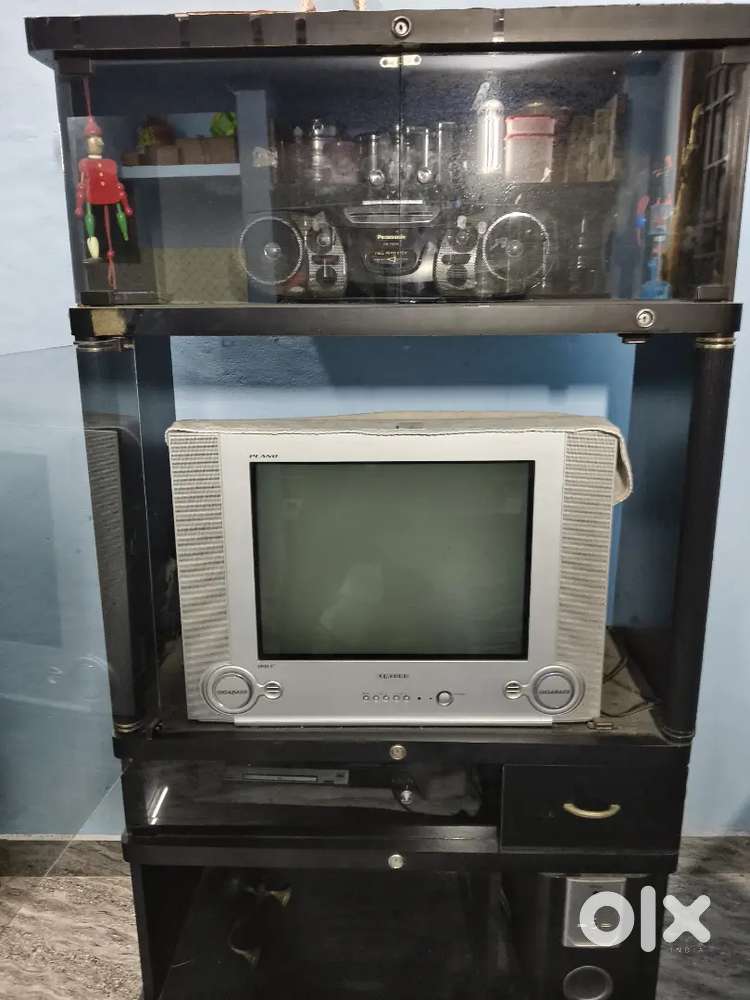 Tv selling and showcase