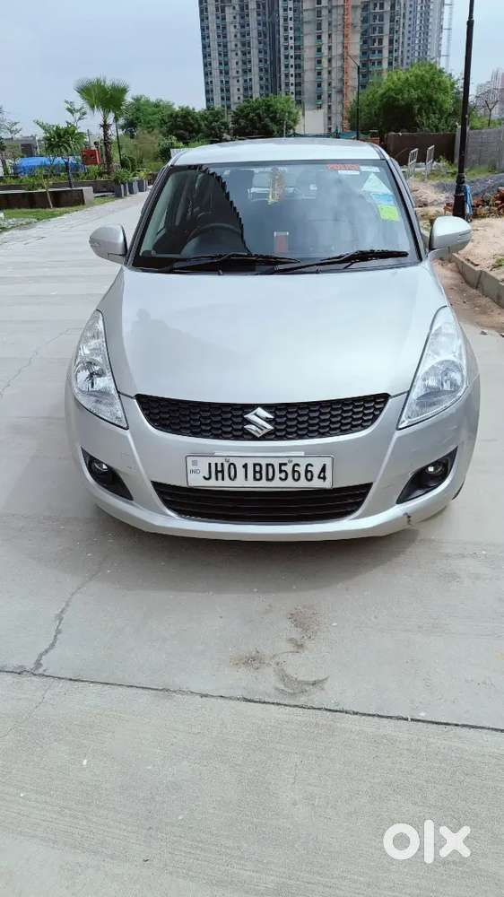 Maruti Suzuki Swift 2013 Petrol 30000 Km Driven