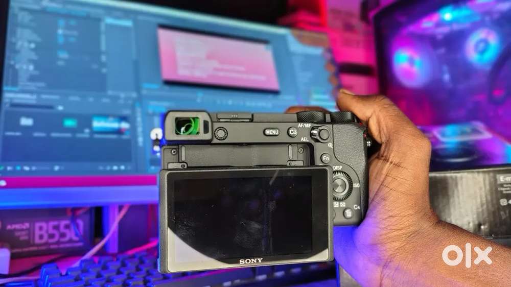 SONY ALFA 6600  1 YEAR OLD CAMERA  BODY