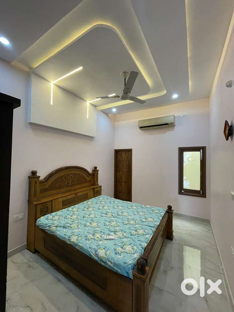 New Luxury Room for working person(fully ac)