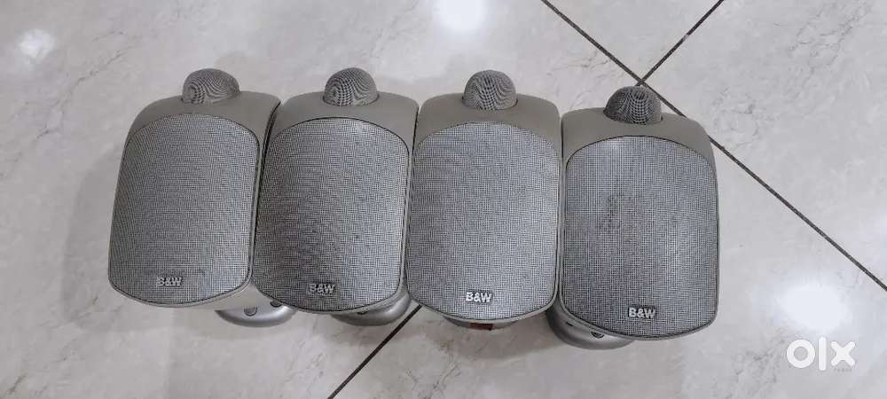 B&W speaker