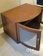 Small TV unit (contact between 6 pm to 8 pm only)