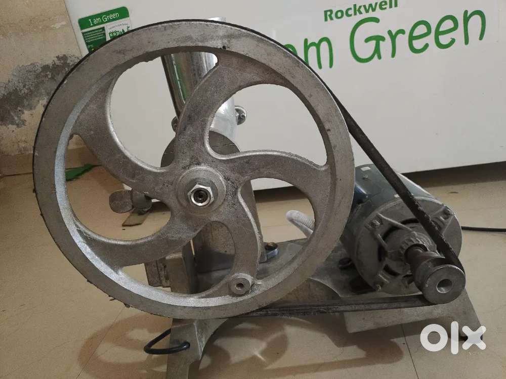 Jagjeet juice machine