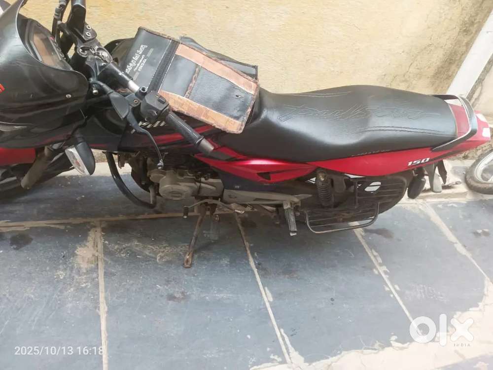 Bajaj Pulsar 150