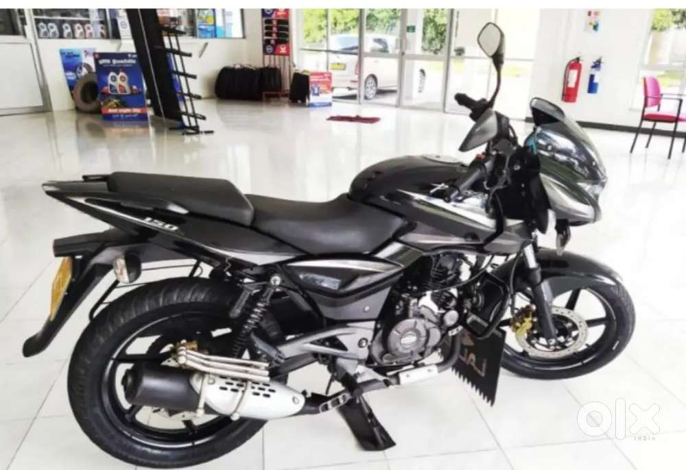 BAJAJ PULSAR 150 DUAL DISK 2019
