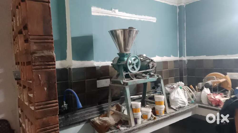 Mavvu batter machine