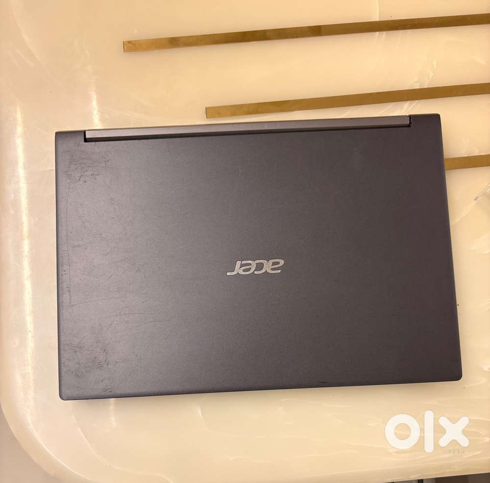 Acer Aspire 7 Gaming Laptop with GTA V