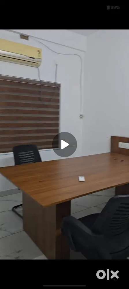 250 Sqft Office Space for Rent near Kalamassery Metro  ₹10,000