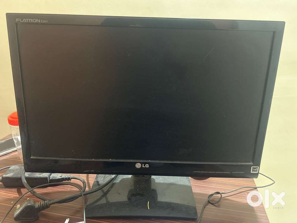 LG computer screen