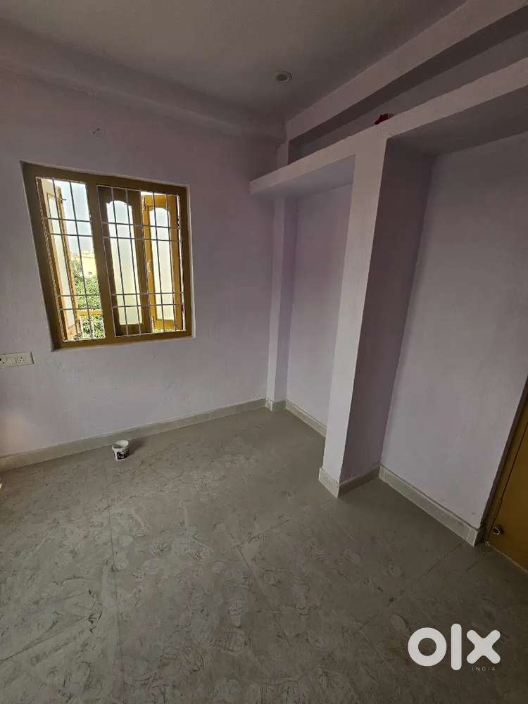 1 room kitchen bathroom