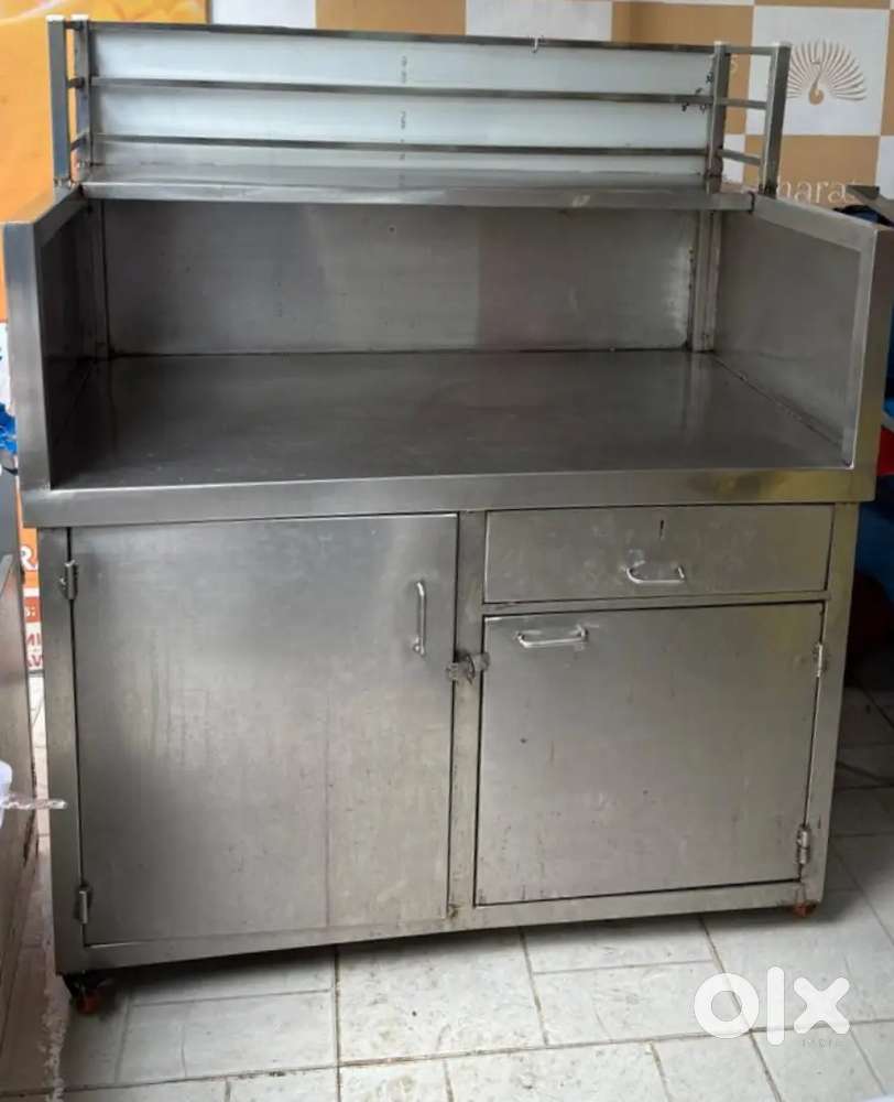 Sandwich counter