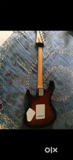 Yamaha pacifica 212 price 30k negotiable price