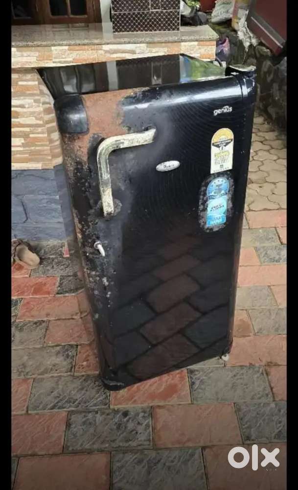 Whirlpool genius 5 star power saver refrigerator for sale