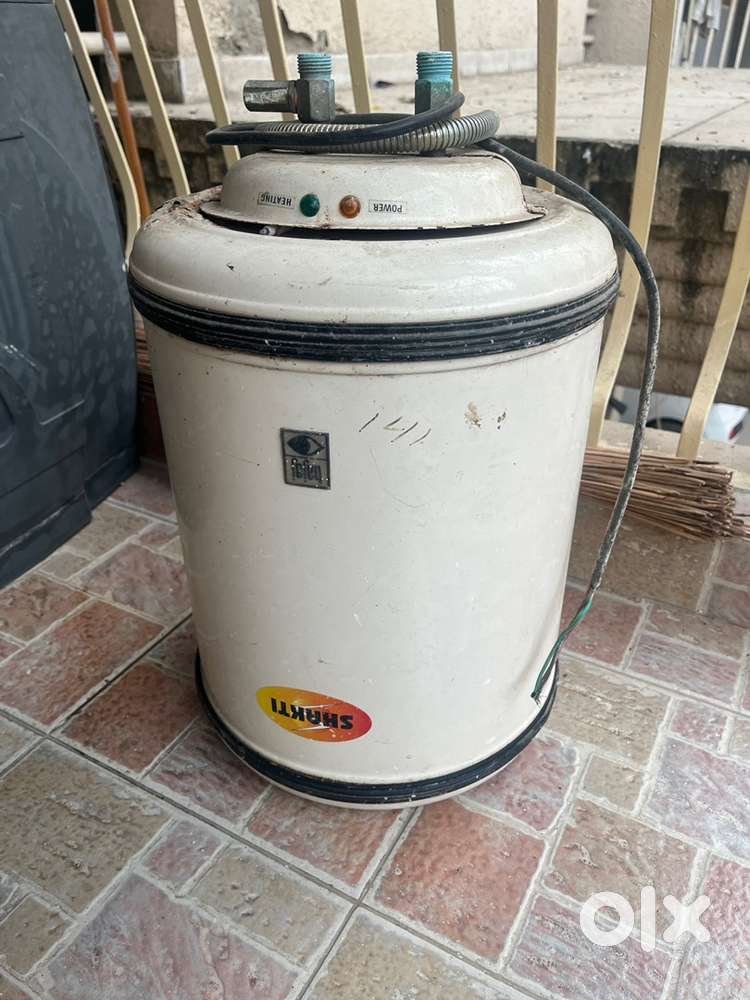 15L Bajaj Electric Geyser for Winter