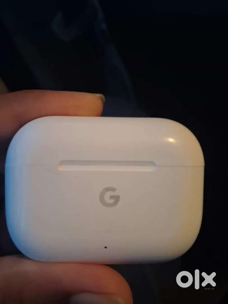 GOOGLE AIRPODS WITH CHARGER AT A REASONALBLE PRICE