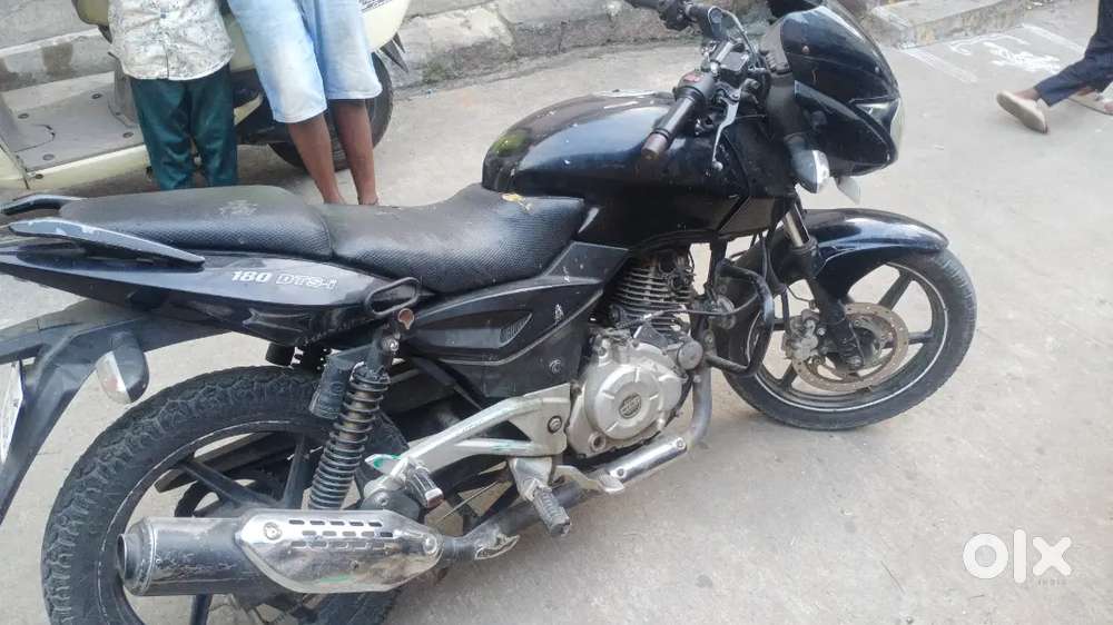 Pulsar 180 best condition