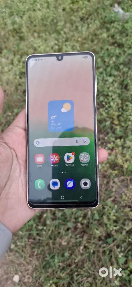 Take it or leave it no timepass Samsung A33 5g 6 128gb for urgent sell