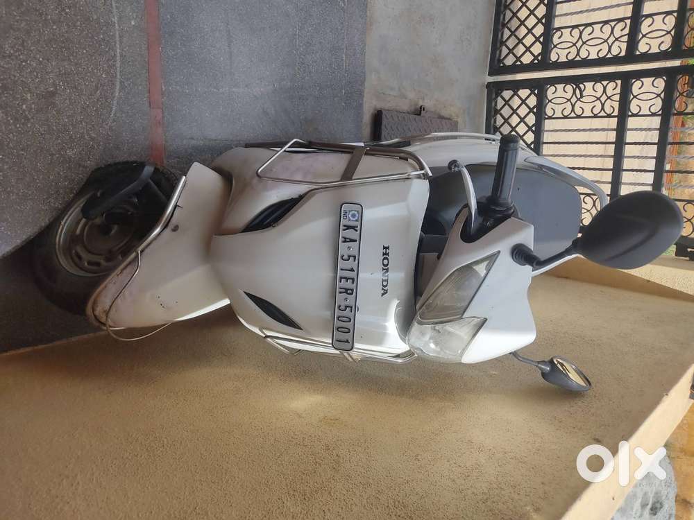 Activa 3G for sale