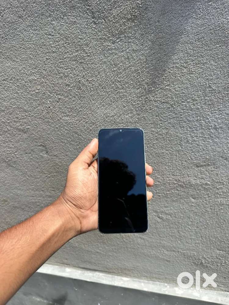 Repairing in very low Price / Display change only 900 / any prblm slv