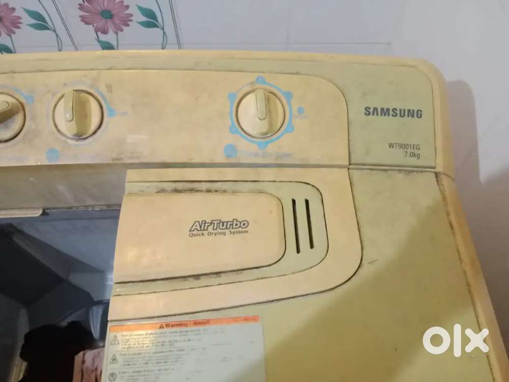 Samsung semi automatic washing machine