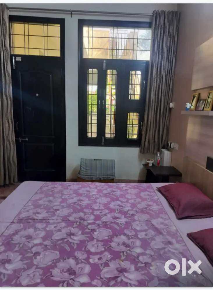 Double seated luxury room in Naka Madar Area close to Jain temples