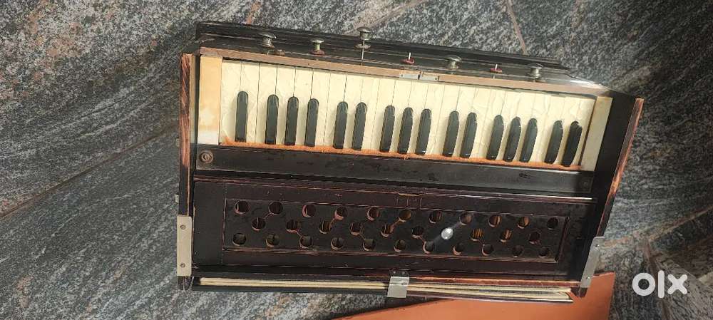 Harmonium 2.0
