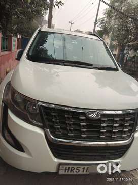 Mahindra XUV500 W11 AT, 2019, Diesel