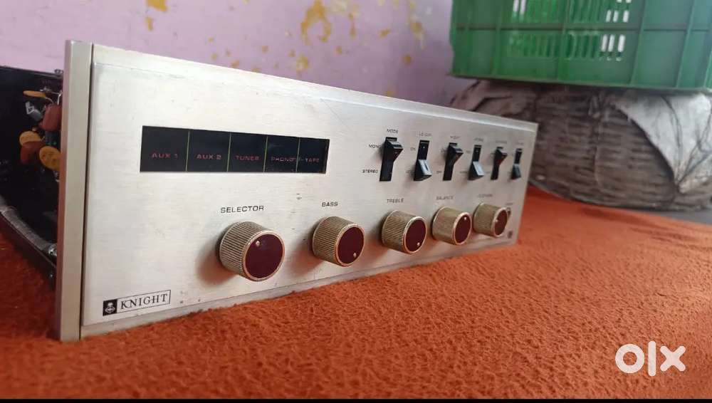 Solid state stereo amplifier (usa)