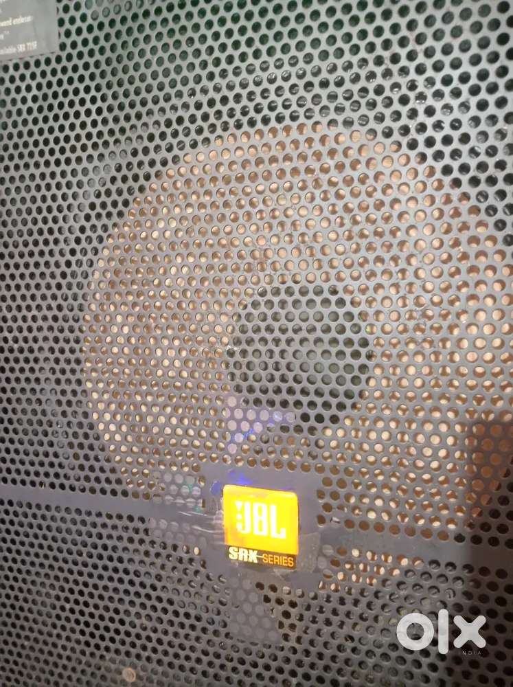 only speekar sale p audio 2226 model 2 pc hai