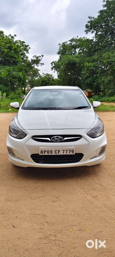 Hyundai Verna VTVT 1.6 SX, 2011, Petrol