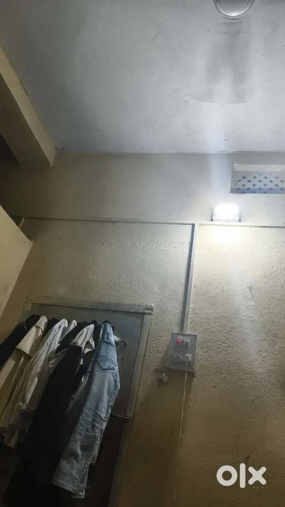 I'm looking for a roommate