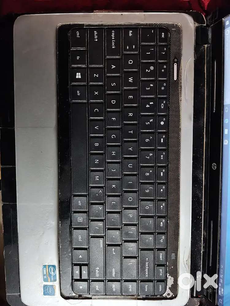 HP LAPTOP 7 YEARS OLD SELLING 64 bit