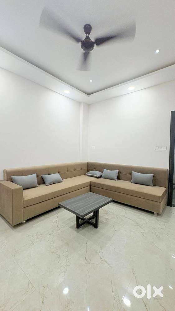 1 BHK Fully Furnished in Mahalaxmi Nagar Near Bombay Hospital