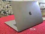 Apple Macbook i9 32GB 2TB 5.5GB Graphic 15inch Touchbar Retina Display