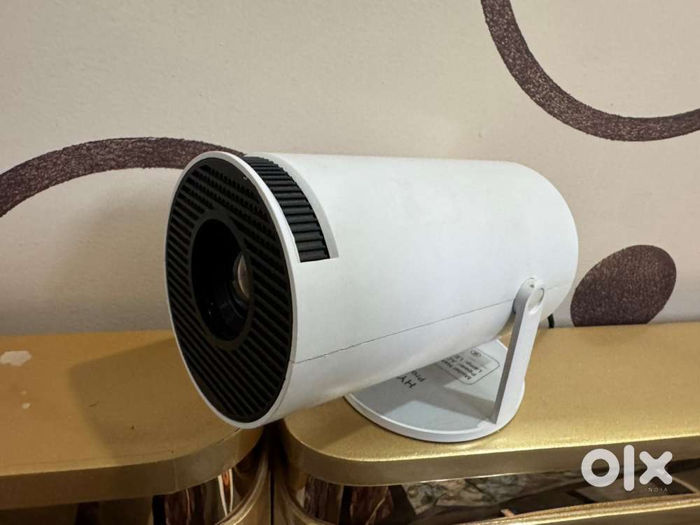 Android projector and screen