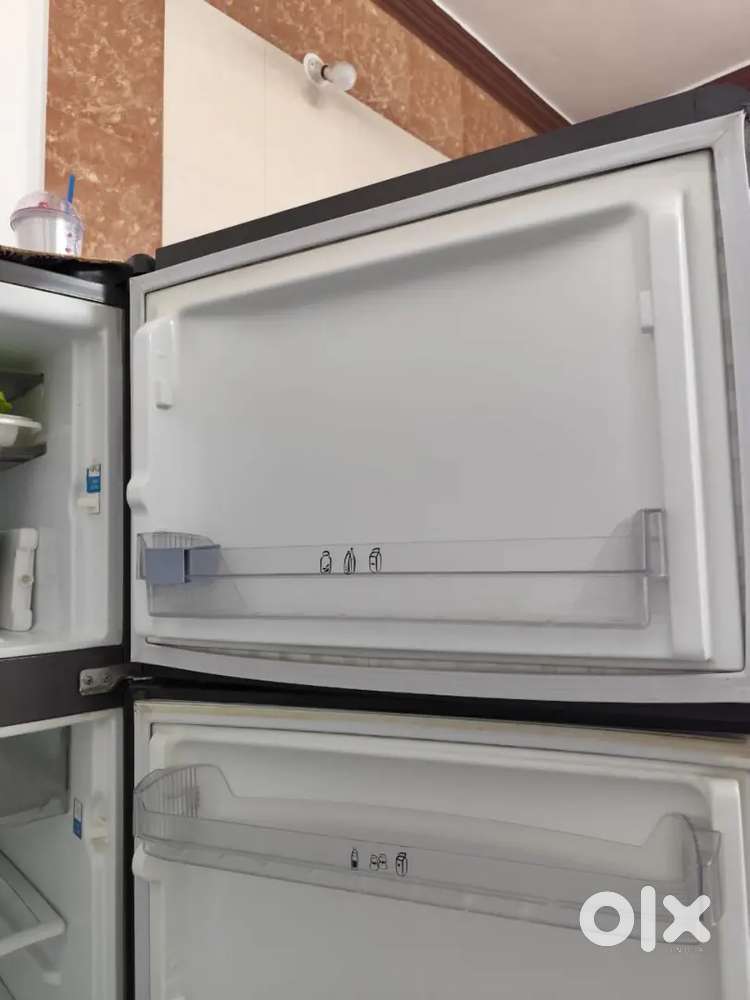 Whirpool professional double door refrigerator