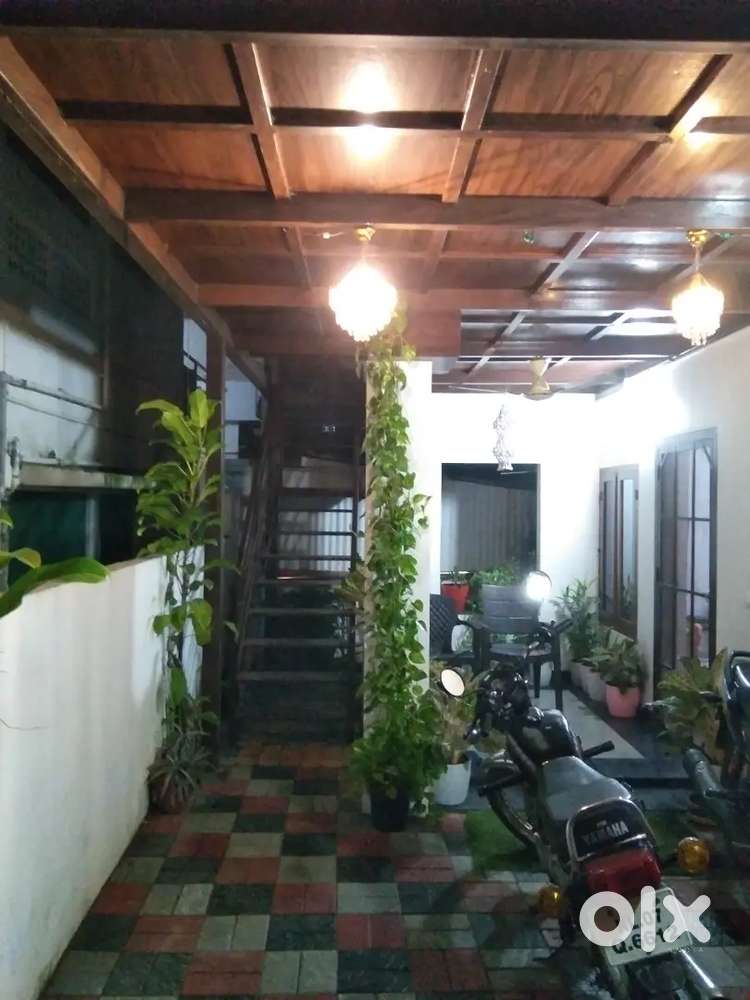 Independent executive type single room for ladies only