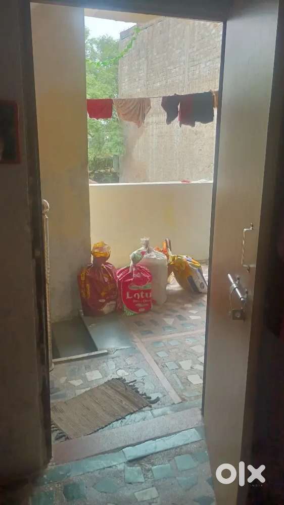 1 holl kitchen let bath