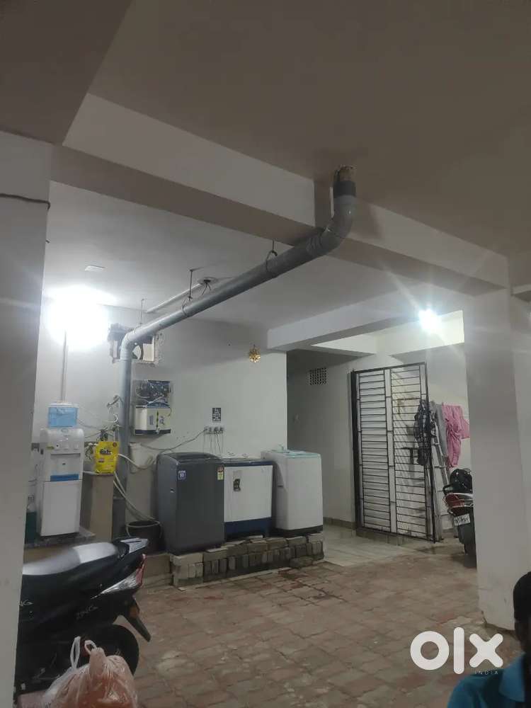 A PG available in Damana