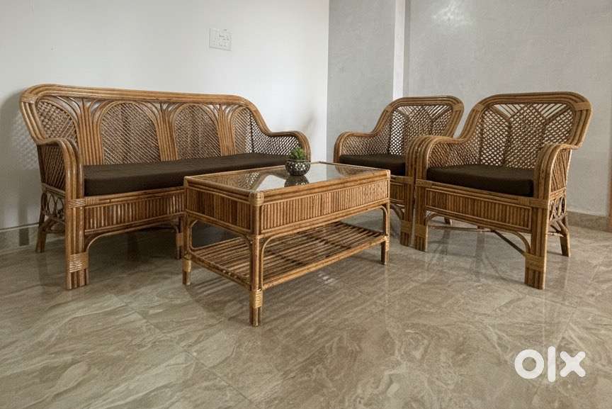 5 seater Bamboo Sofa - Mint Condition