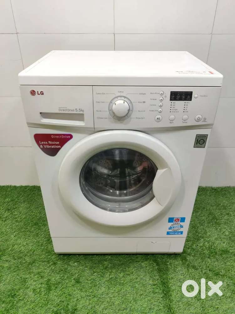 -- In a very good condition with all the accessories and door delvery