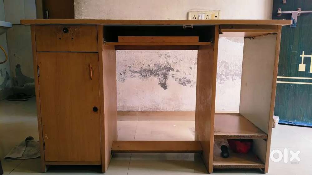 Computer + study table