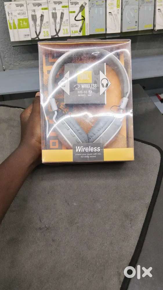 JBL ( original )- WIRELESS - EAR BAND