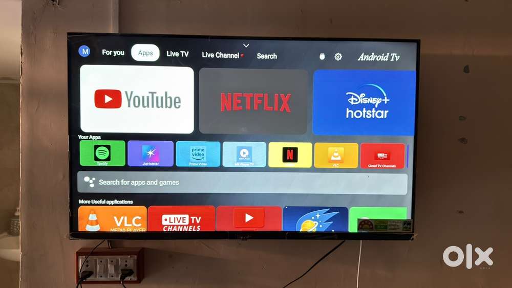 43 inch android TV with 2.1 bass speaker