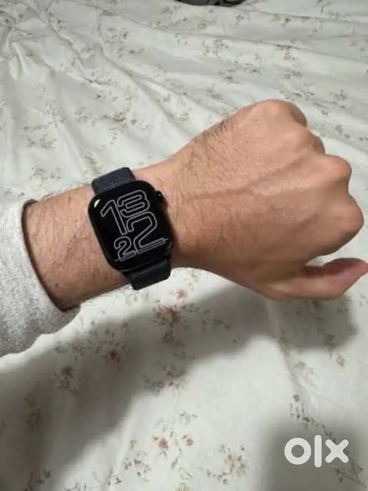 Apple watch series 10 - 42mm black
