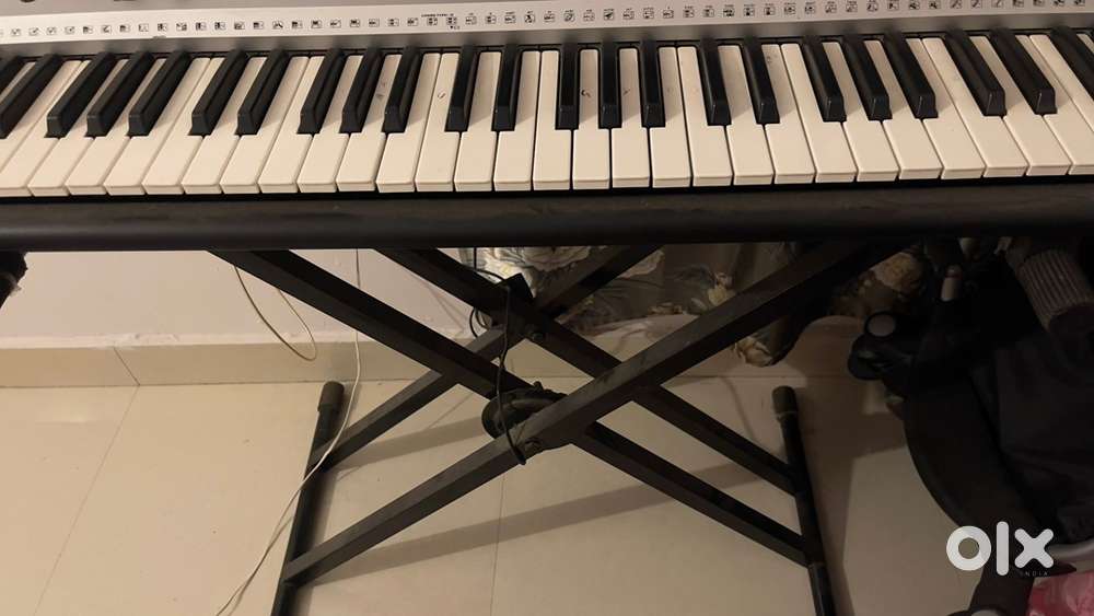 Keyboard Yamaha PSR I455