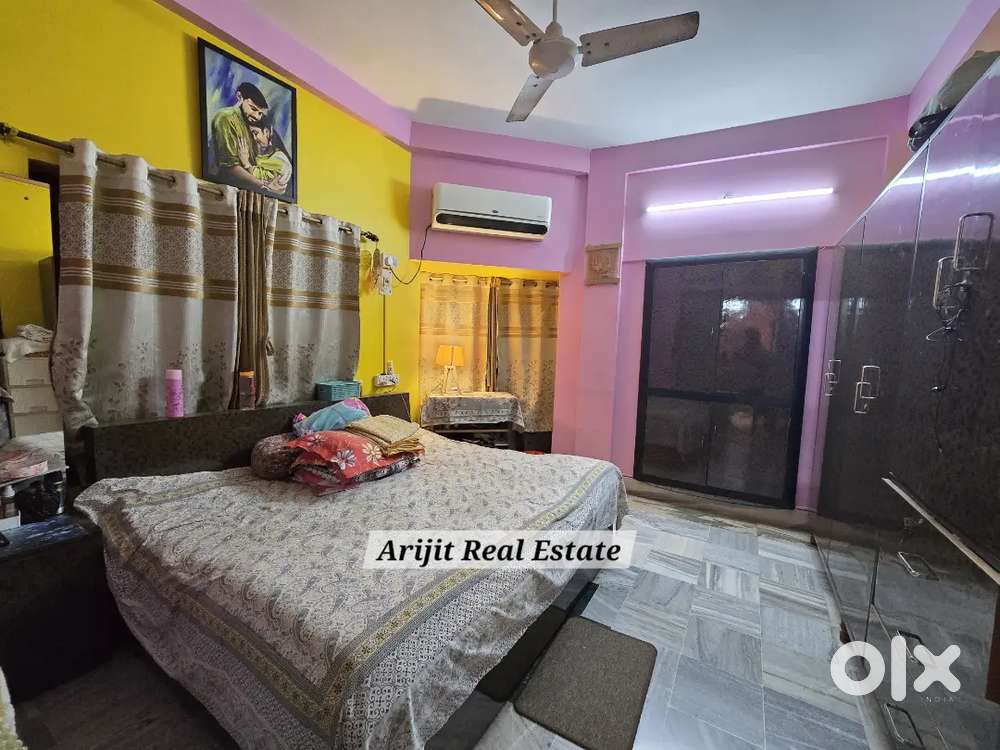 2BHK Semi Furnished Restrictions Free Flat For Rent in Tollygunj Metro