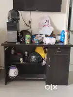 Computer table