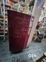 Refrigerator (godrej) 5 years old
