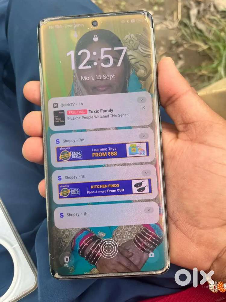 Realmi 11pro price 16000 condition god  lene bale hi massage kare